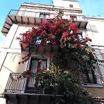 L'angolo Sulla Piazza B&B 3*