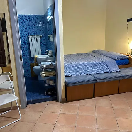 L'angolo Sulla Piazza 3*