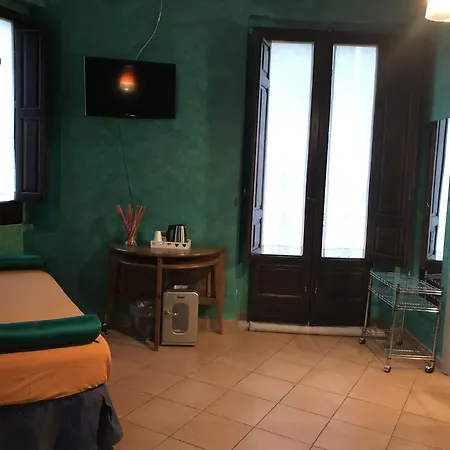 Bed and breakfast L'angolo Sulla Piazza 3*